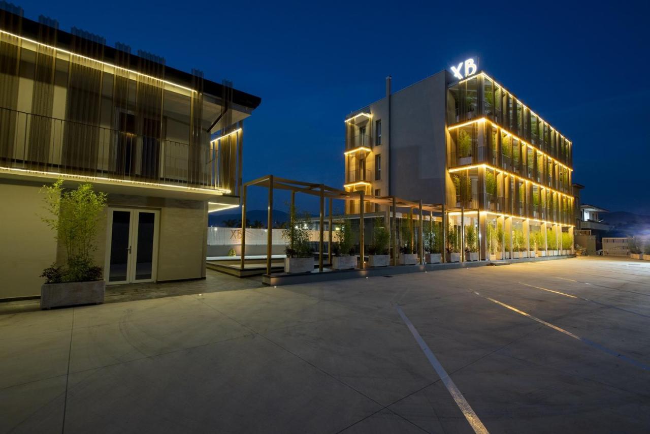 Hotel Xbusiness Nola Exteriér fotografie